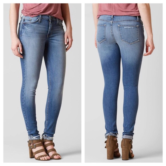 KanCan Denim - KanCan Mid Rise Frayed Hem Skinny Jeans 7S